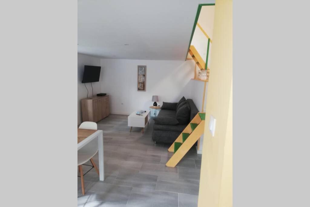 Copacabana La Fere Exterior photo